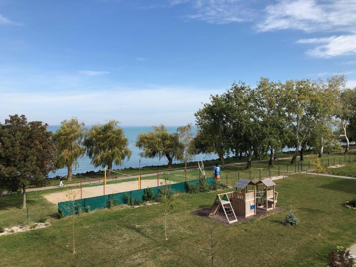 Silver Coast Apartman Siófok Extérieur photo