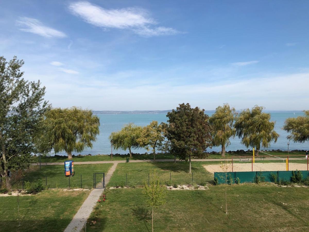 Silver Coast Apartman Siófok Extérieur photo